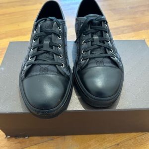 Gucci black tennis